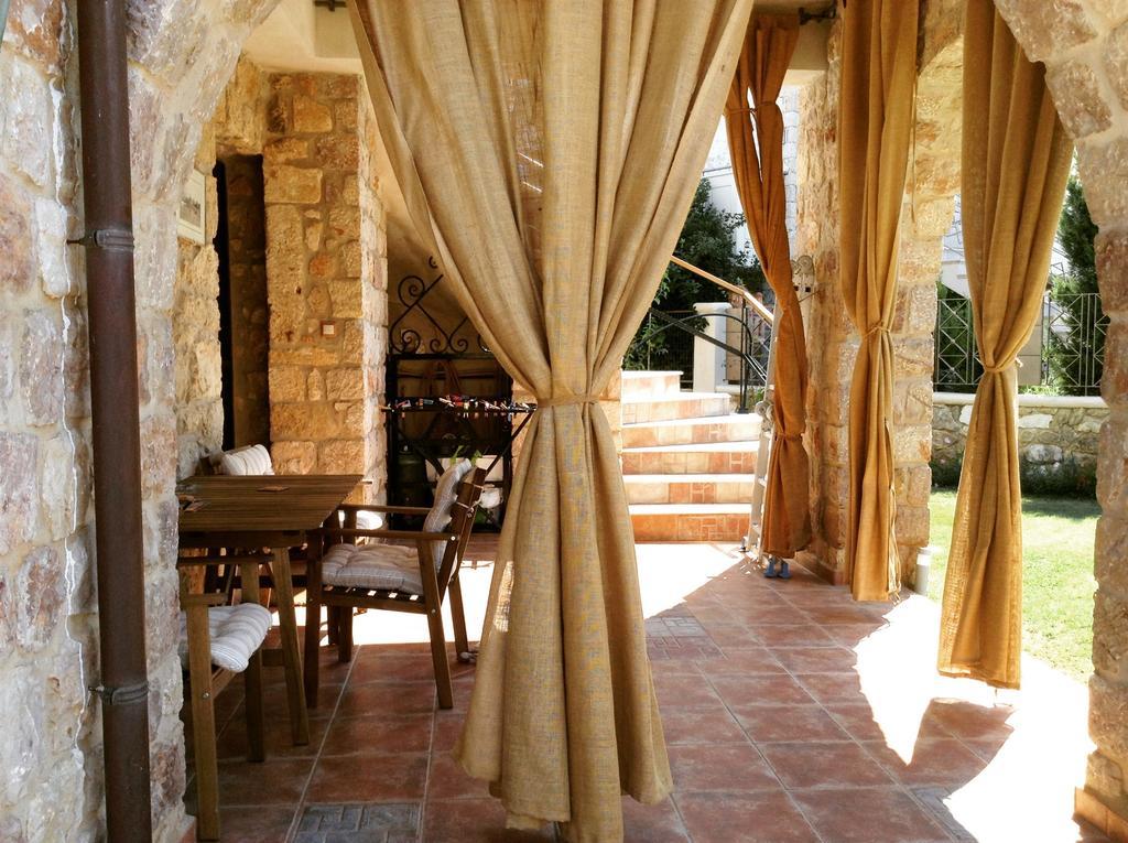 Niko'S Stone Guest House Plítra Exterior foto